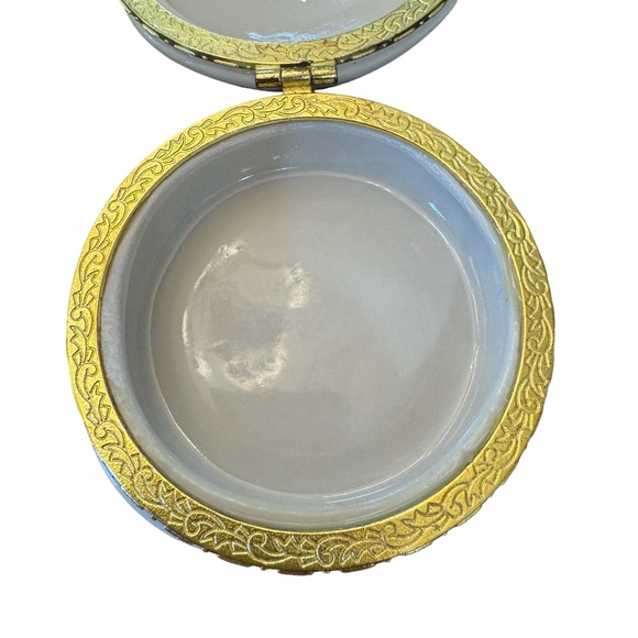 Vintage Agiftcorp Flower Trinket Box - Picture 11 of 14